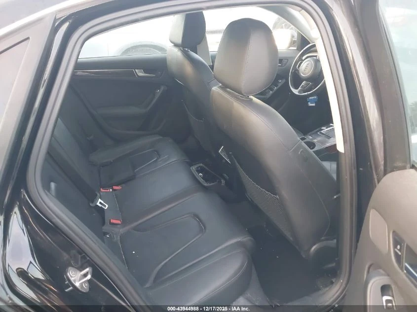 Audi A4 2l 2.0T Premium - изображение 8