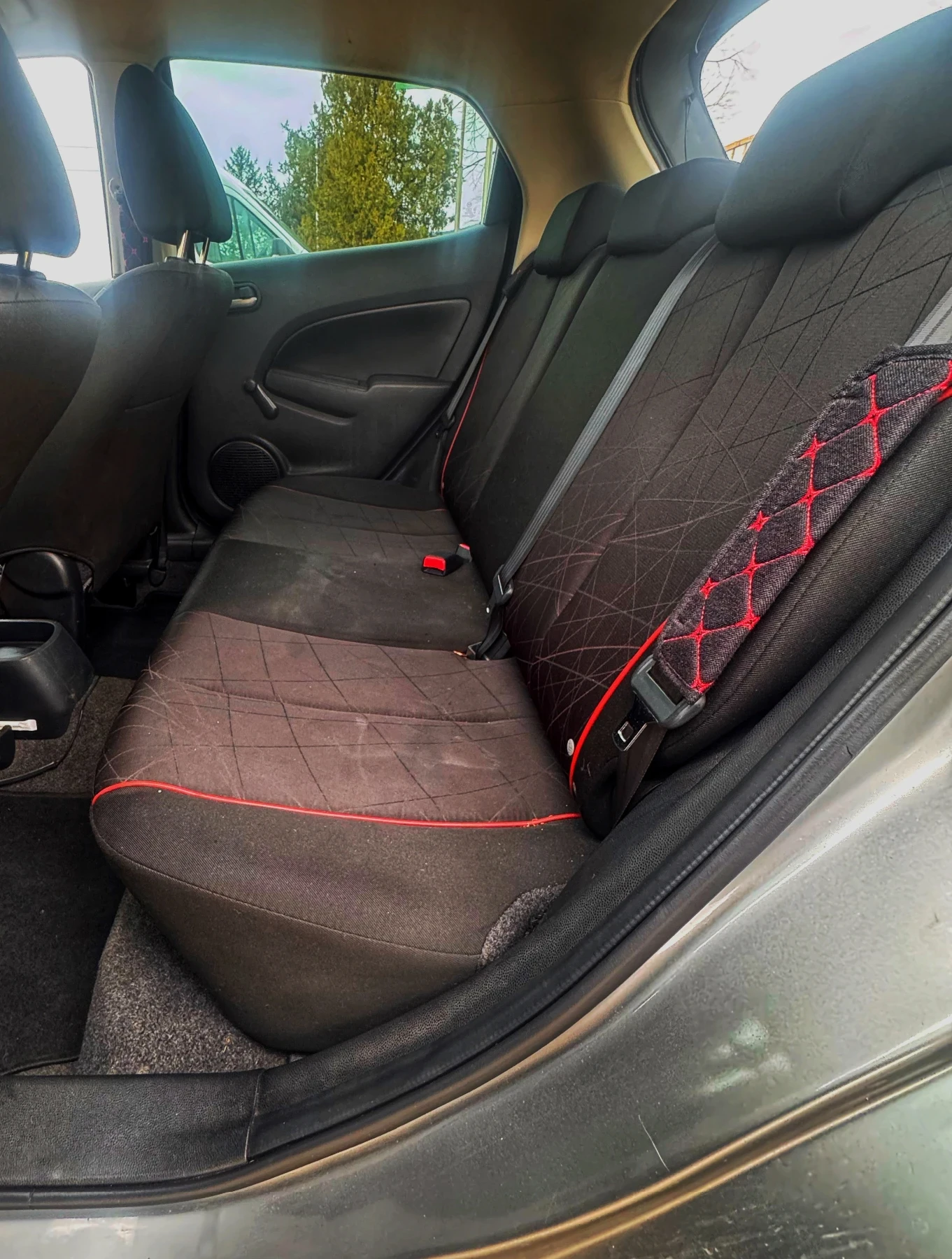 Mazda 2 Mazda 2 - 1.3 бензин 75 к.с., снимка 9 - Автомобили и джипове - 53541132