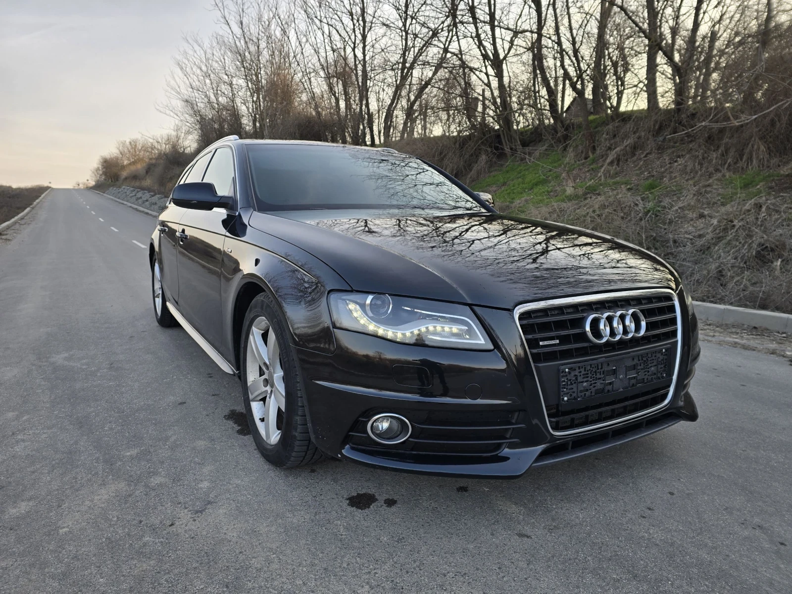 Audi A4 3.0TDI 3xS-Line Quattro Кожа Печка B&O, снимка 2 - Автомобили и джипове - 53739450