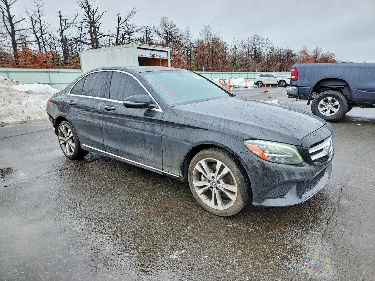 Mercedes-Benz C 300 4MATIC, снимка 3 - Автомобили и джипове - 54257186