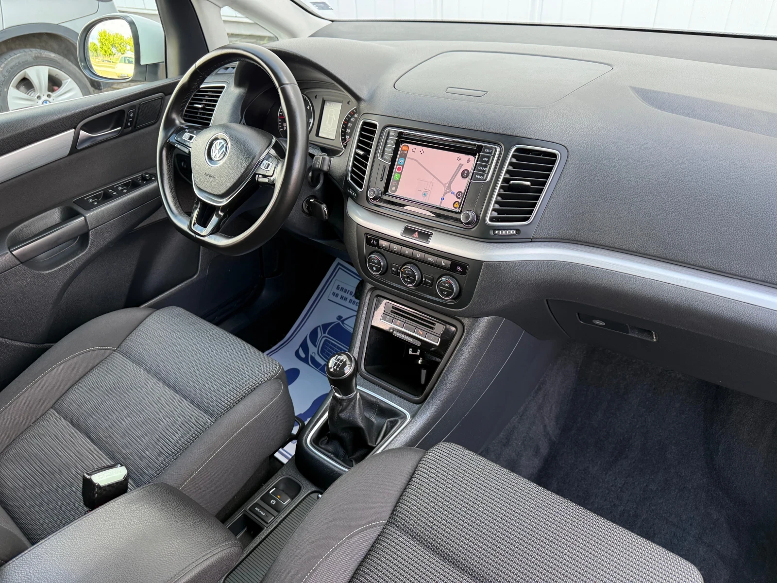 VW Sharan 2.0TDI 150ps FACELIFT, снимка 15 - Автомобили и джипове - 54654392