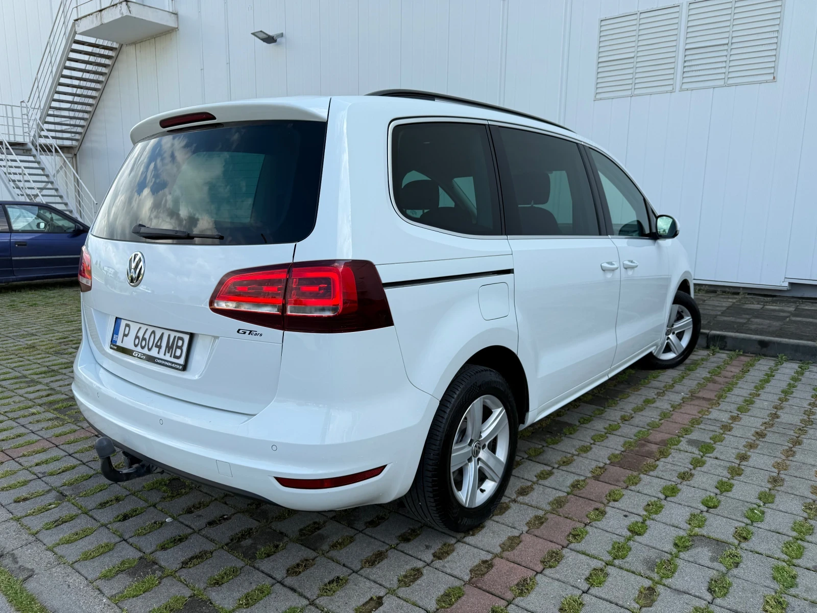 VW Sharan 2.0TDI 150ps FACELIFT, снимка 5 - Автомобили и джипове - 54654392