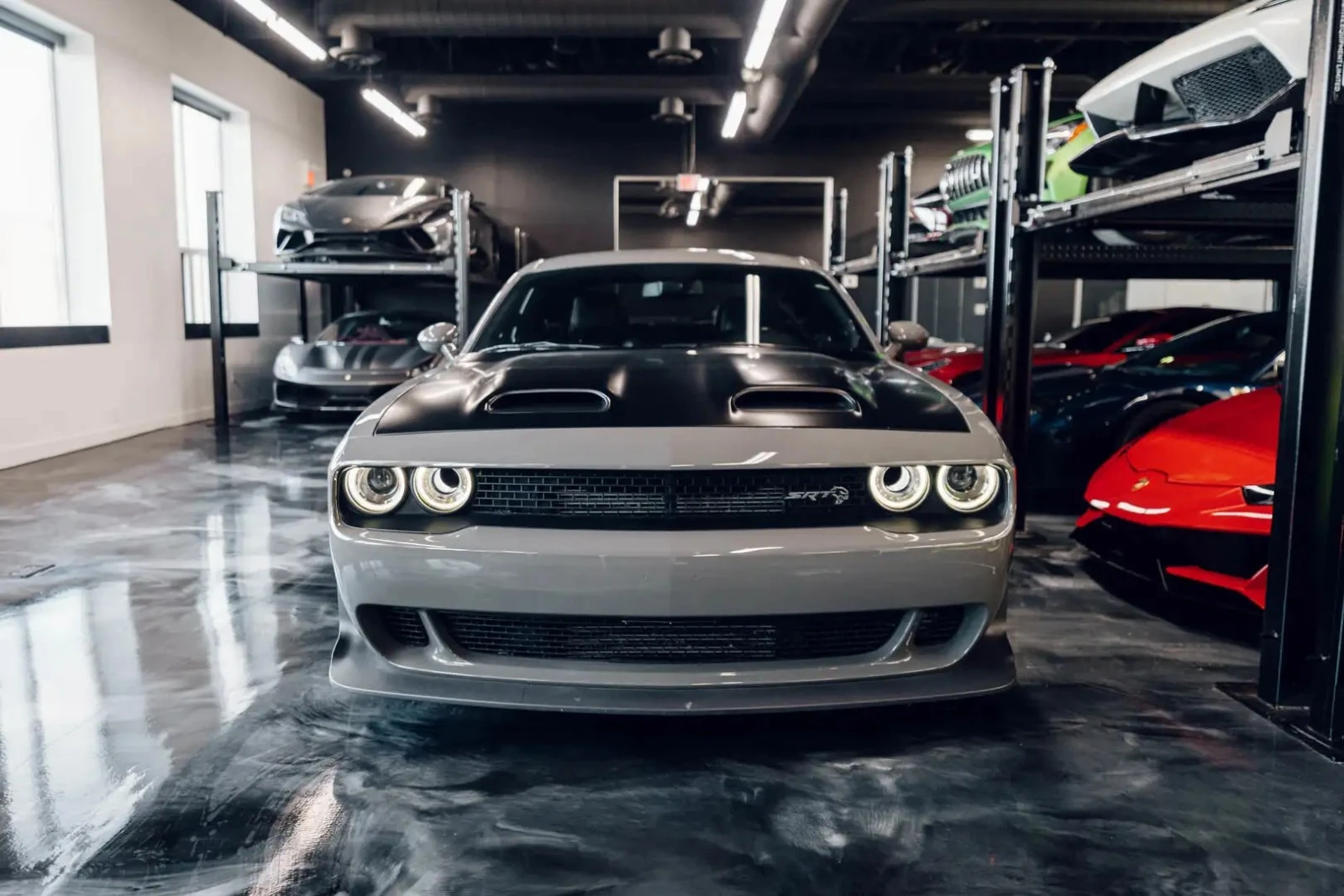 Dodge Challenger SRT HELLCAT REDEYE РЕГИСТРАЦИЯ & АВТО КРЕДИТ, снимка 3 - Автомобили и джипове - 54741924