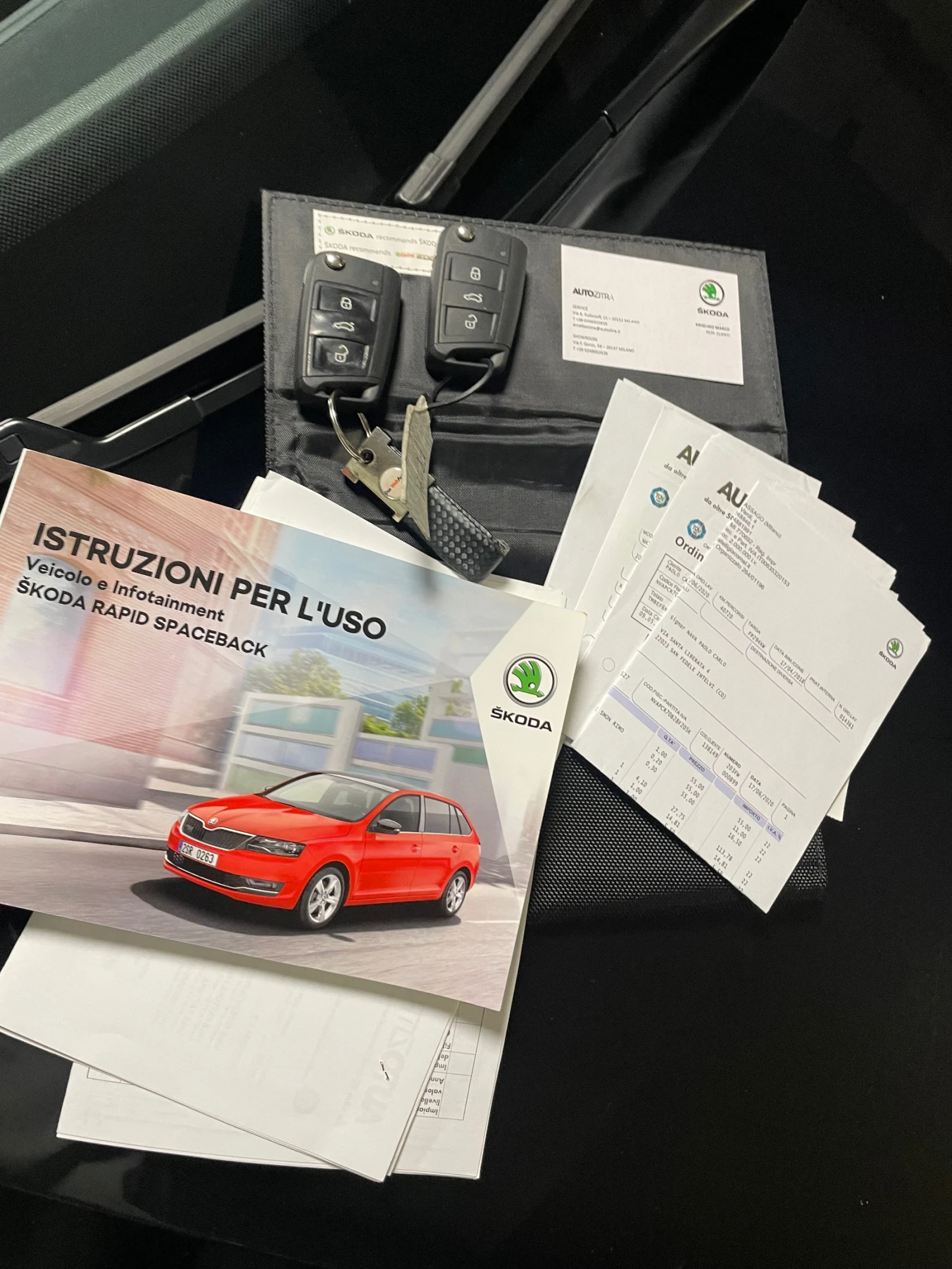 Skoda Rapid TDI 90ks Automatic Parktronic , снимка 15 - Автомобили и джипове - 54763728