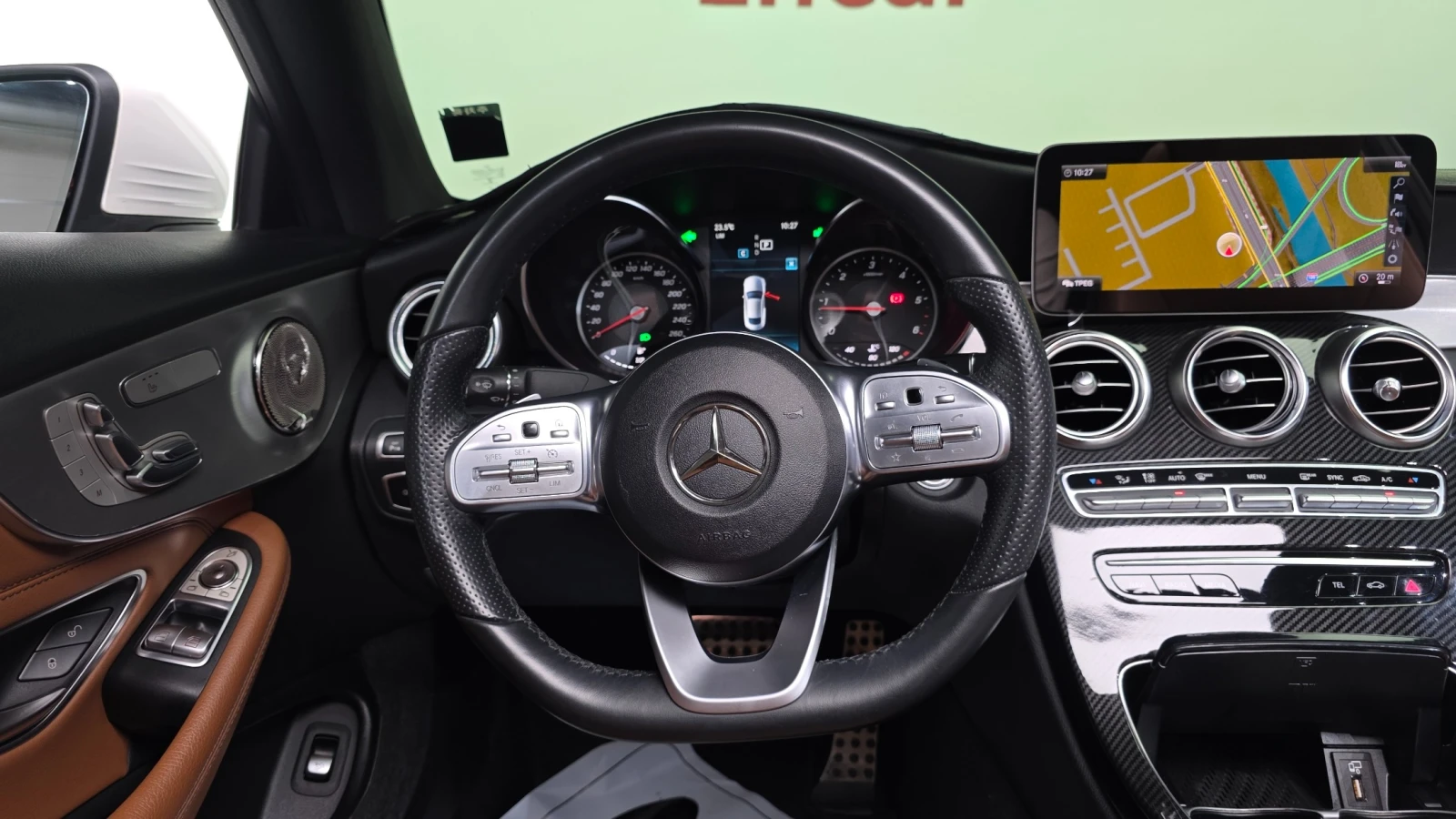Mercedes-Benz C 220 4MATIC Coupe | Panoramic Roof | HUD | 4MATIC, снимка 10 - Автомобили и джипове - 54884669