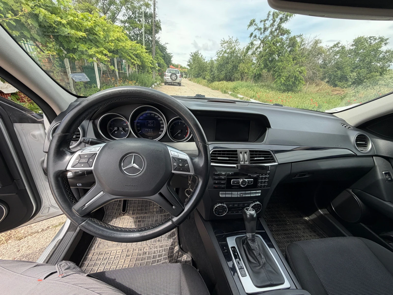 Mercedes-Benz C 200 Mercedes C200 W204, снимка 15 - Автомобили и джипове - 54885534