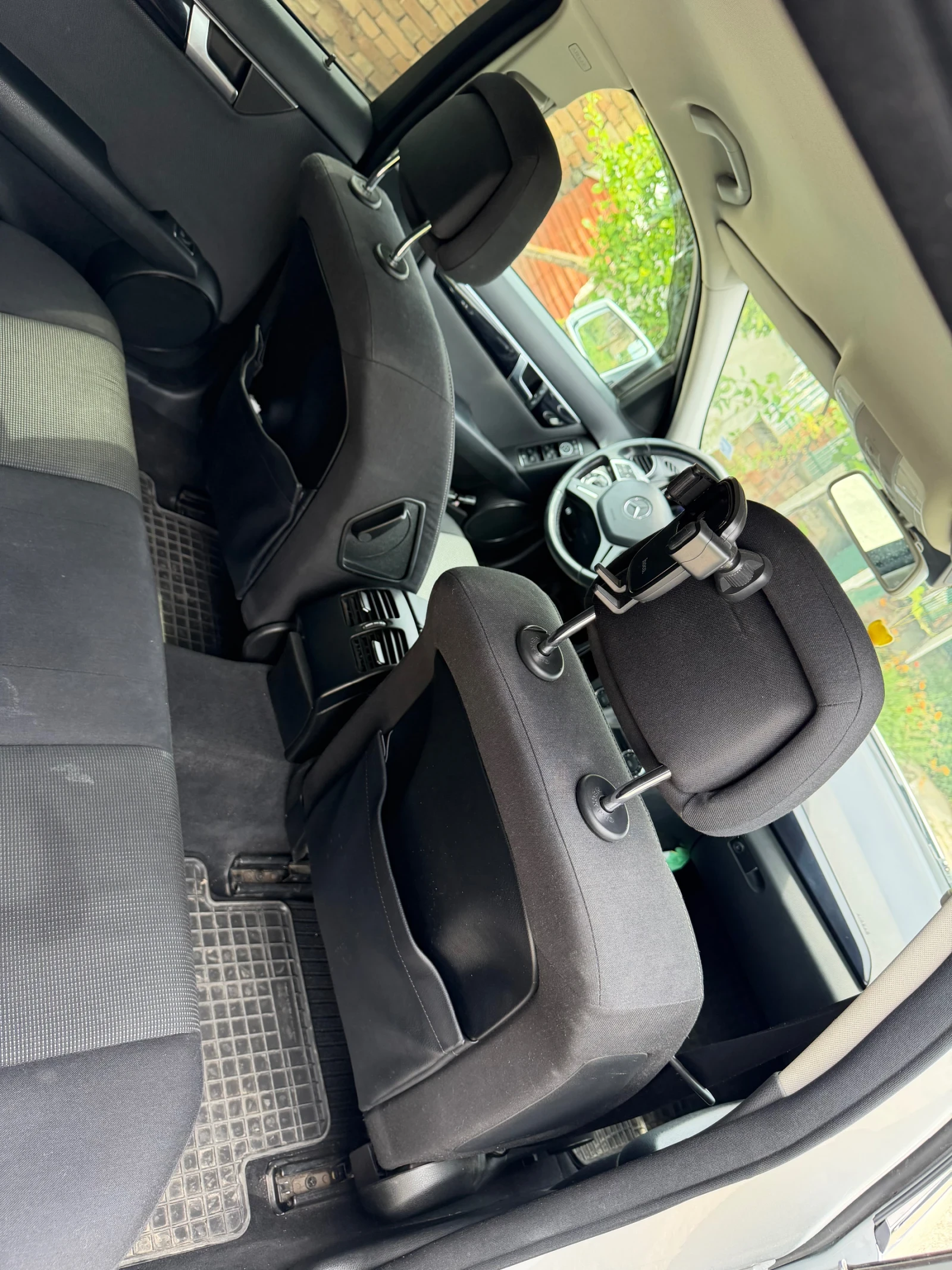 Mercedes-Benz C 200 Mercedes C200 W204, снимка 11 - Автомобили и джипове - 54885534
