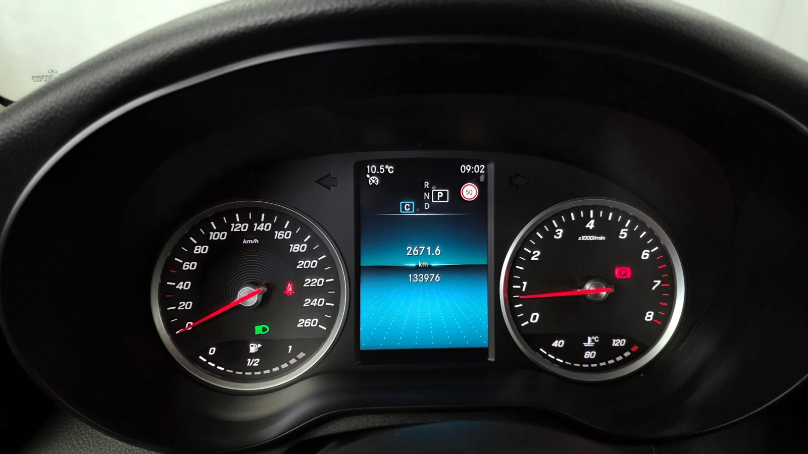 Mercedes-Benz C 200 2020 | LED Фарове | Камера | Памет Седалки | , снимка 8 - Автомобили и джипове - 54893198
