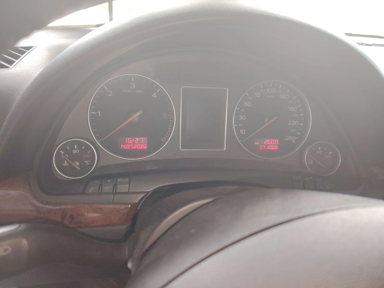 Audi A4, снимка 3 - Автомобили и джипове - 55369946