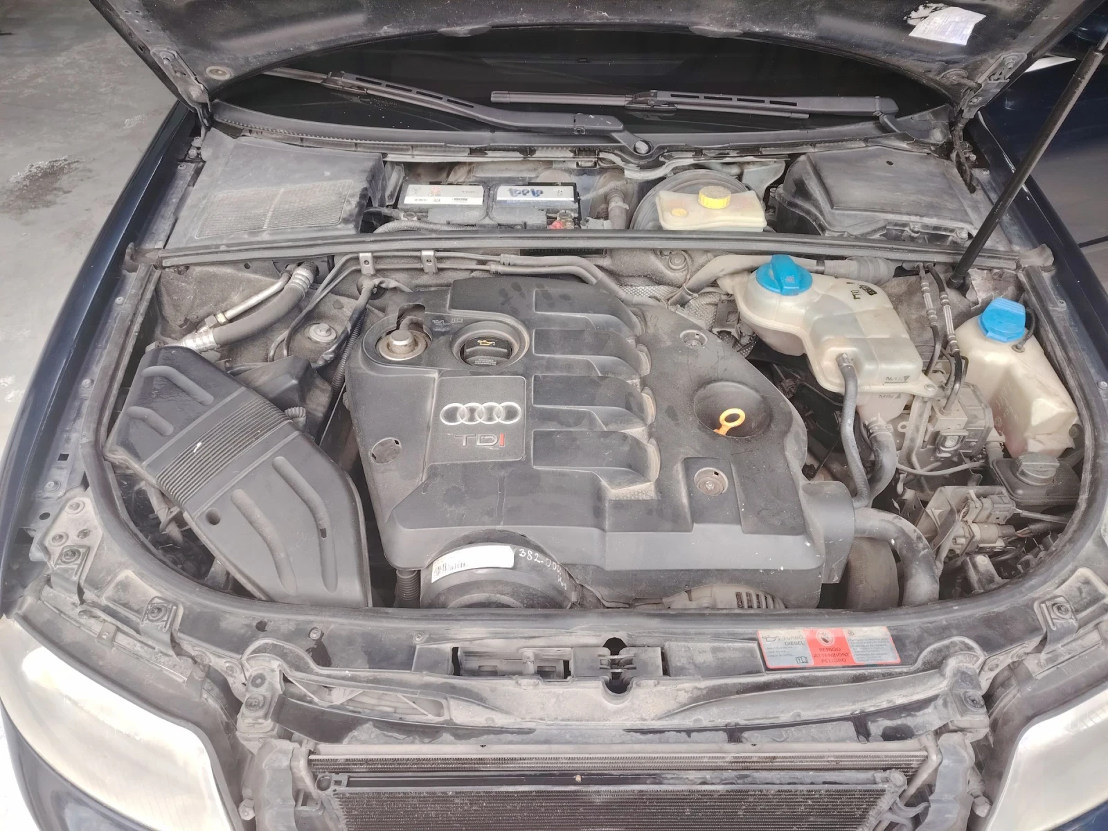 Audi A4, снимка 6 - Автомобили и джипове - 55369946