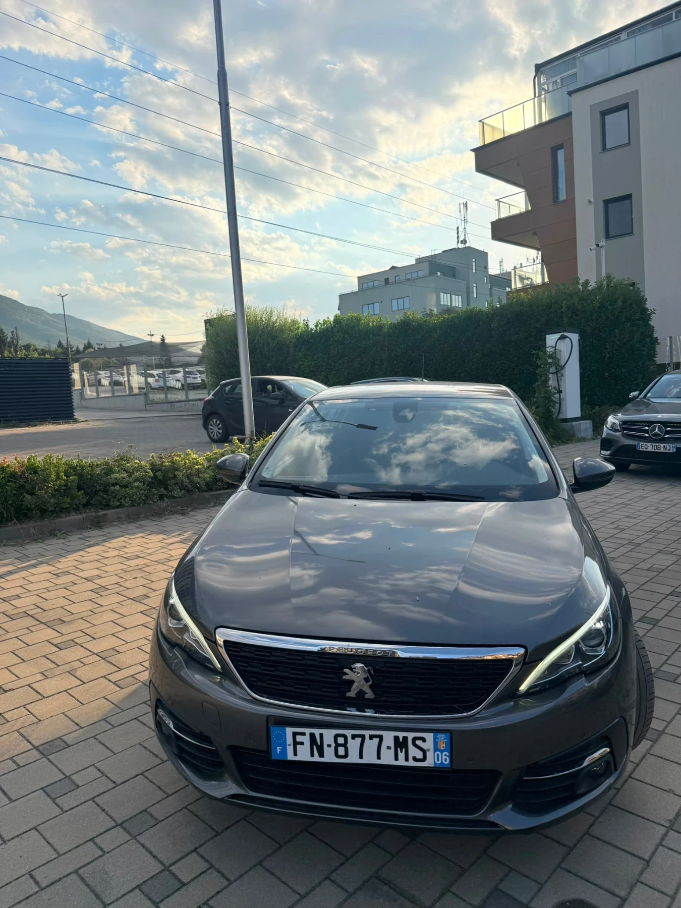 Peugeot 308 1.5 BlueHdi AUTOMAT, снимка 6 - Автомобили и джипове - 55593331