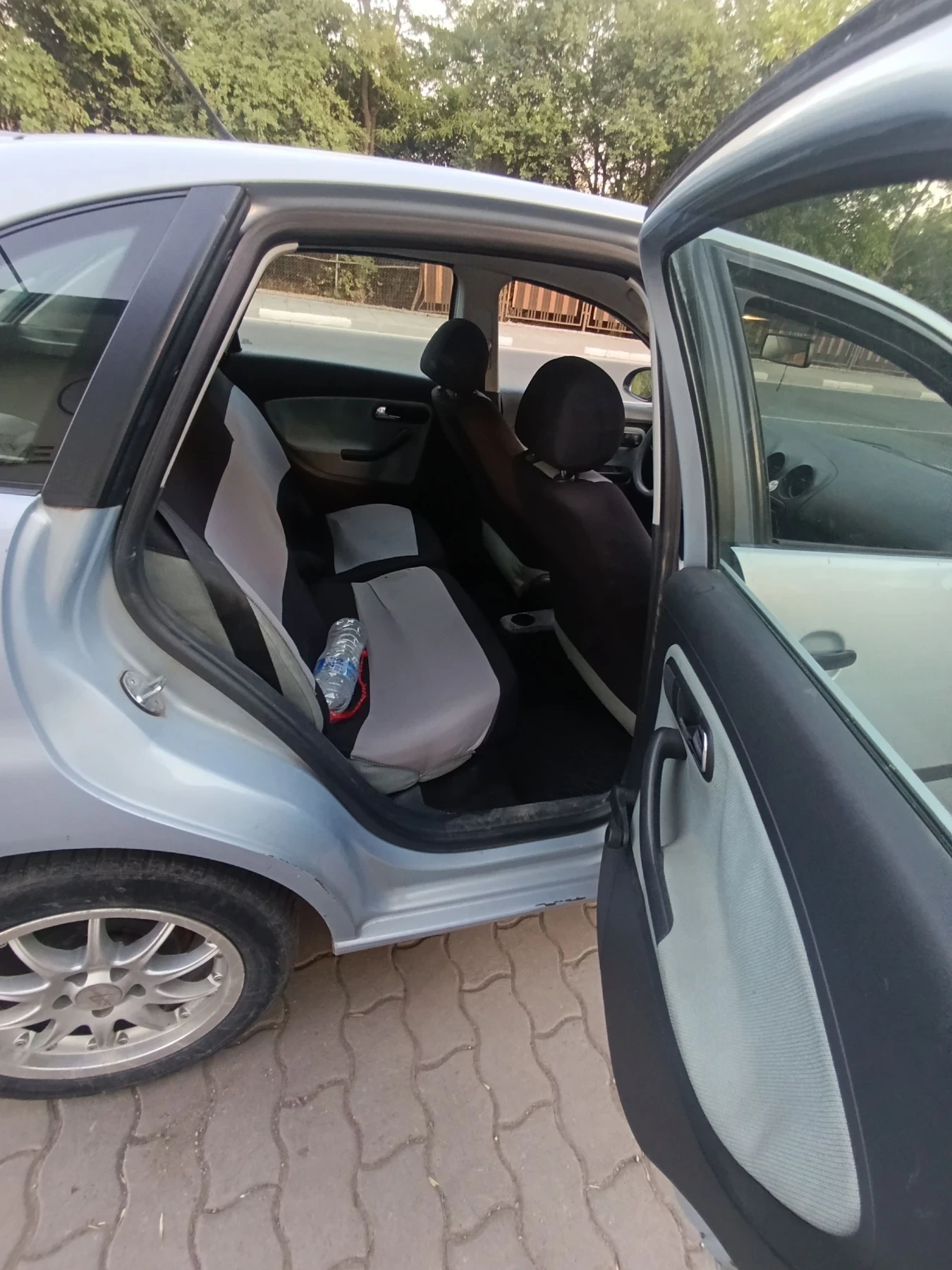 Seat Ibiza 1.9 SDI , снимка 7 - Автомобили и джипове - 55838763