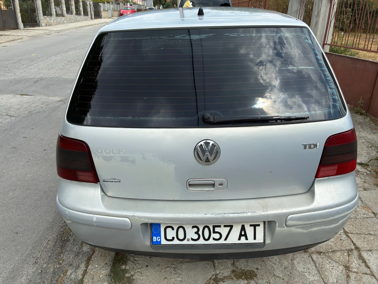 VW Golf 1.9TDI 110HP, снимка 4 - Автомобили и джипове - 56040262
