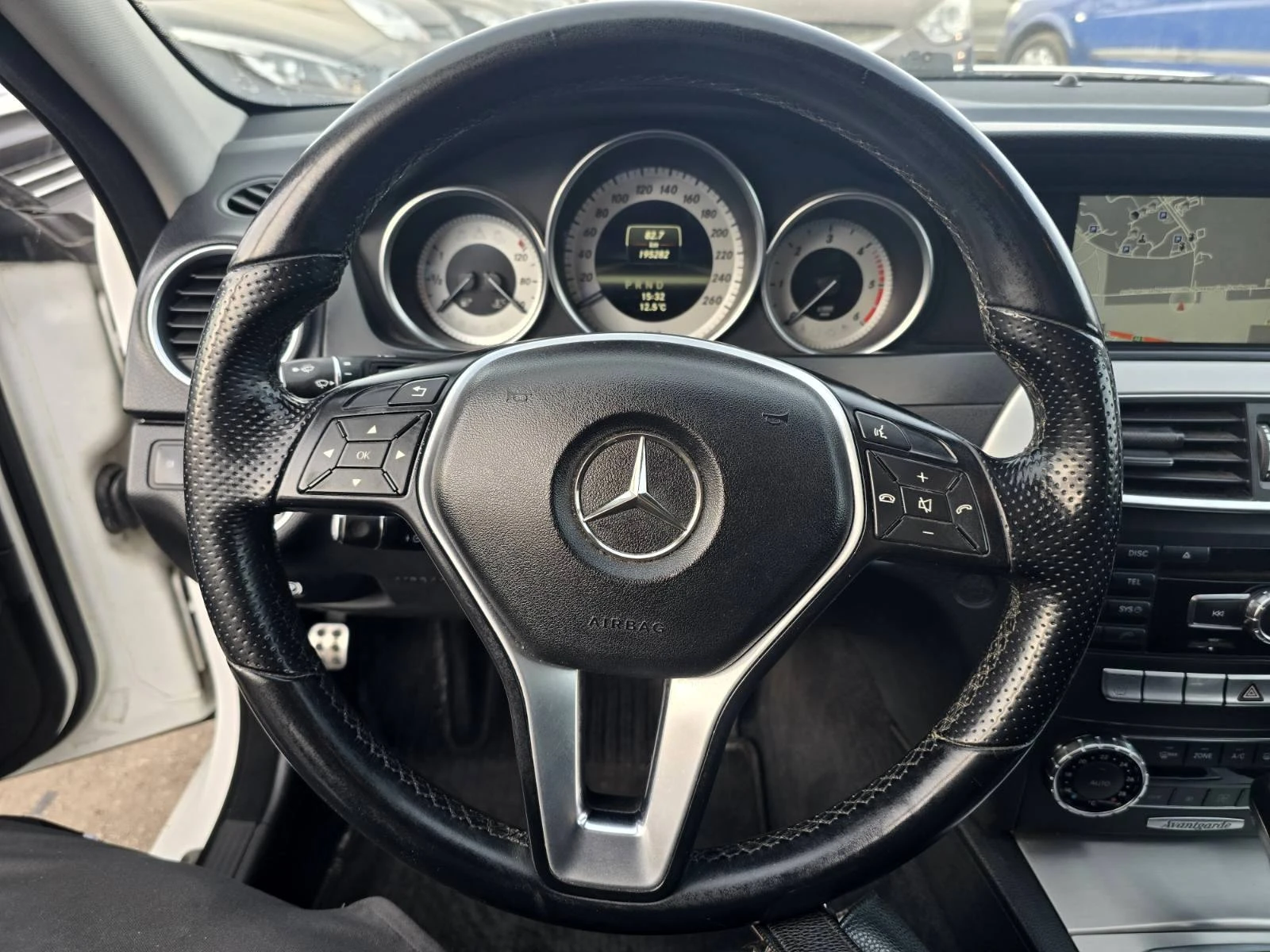Mercedes-Benz C 220 FACE/AVANGARDE 2.2CDI/170hp, снимка 12 - Автомобили и джипове - 56066805