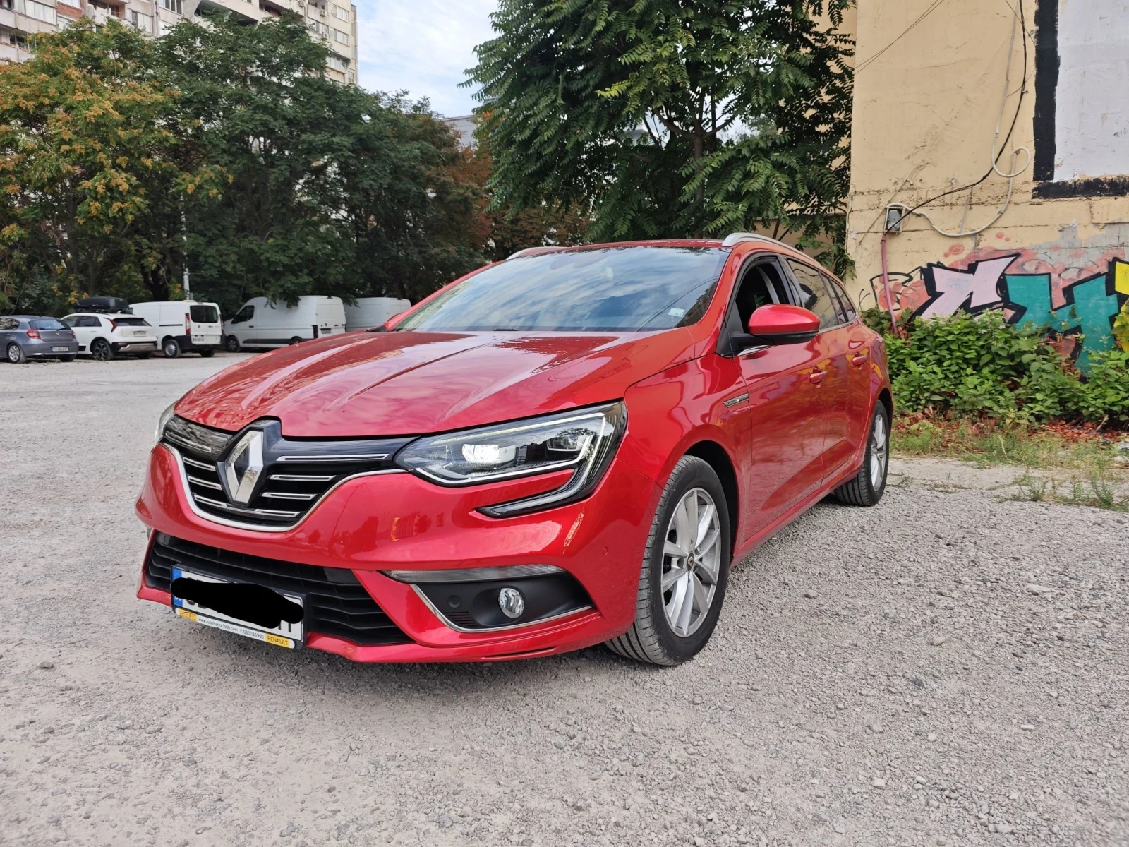 Renault Megane 1, 5 , снимка 2 - Автомобили и джипове - 56135996