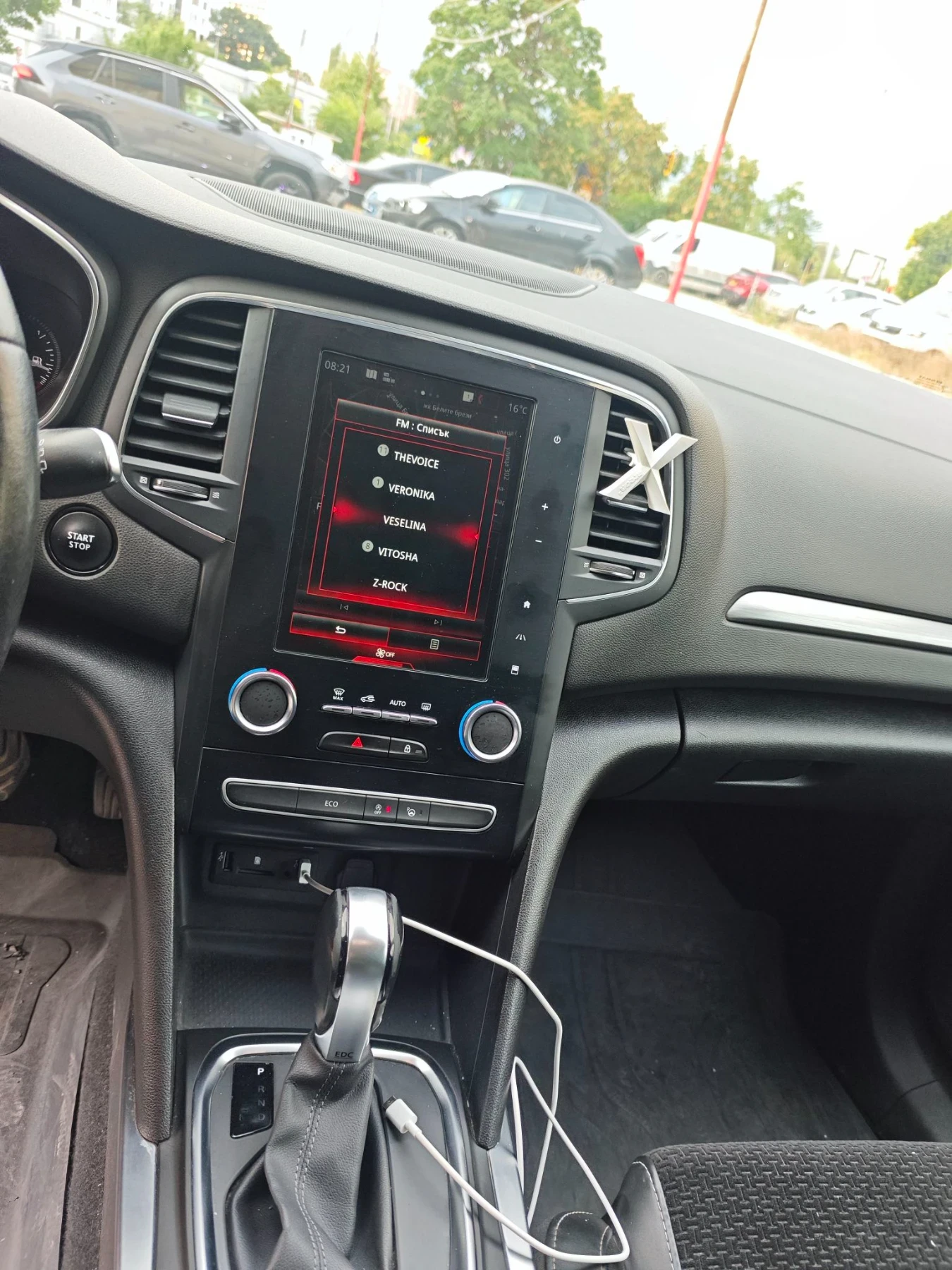 Renault Megane 1, 5 , снимка 9 - Автомобили и джипове - 56135996