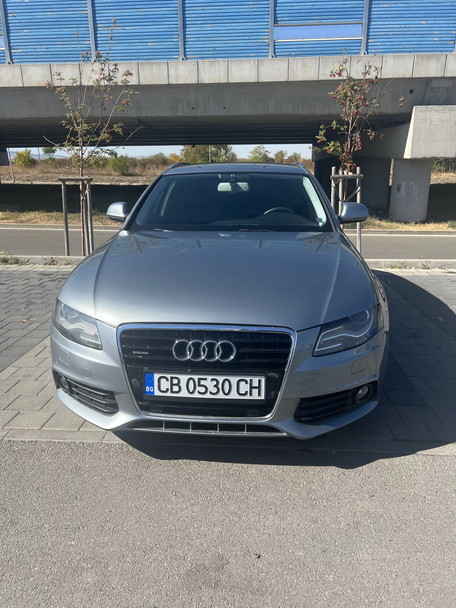 Audi A4 В8