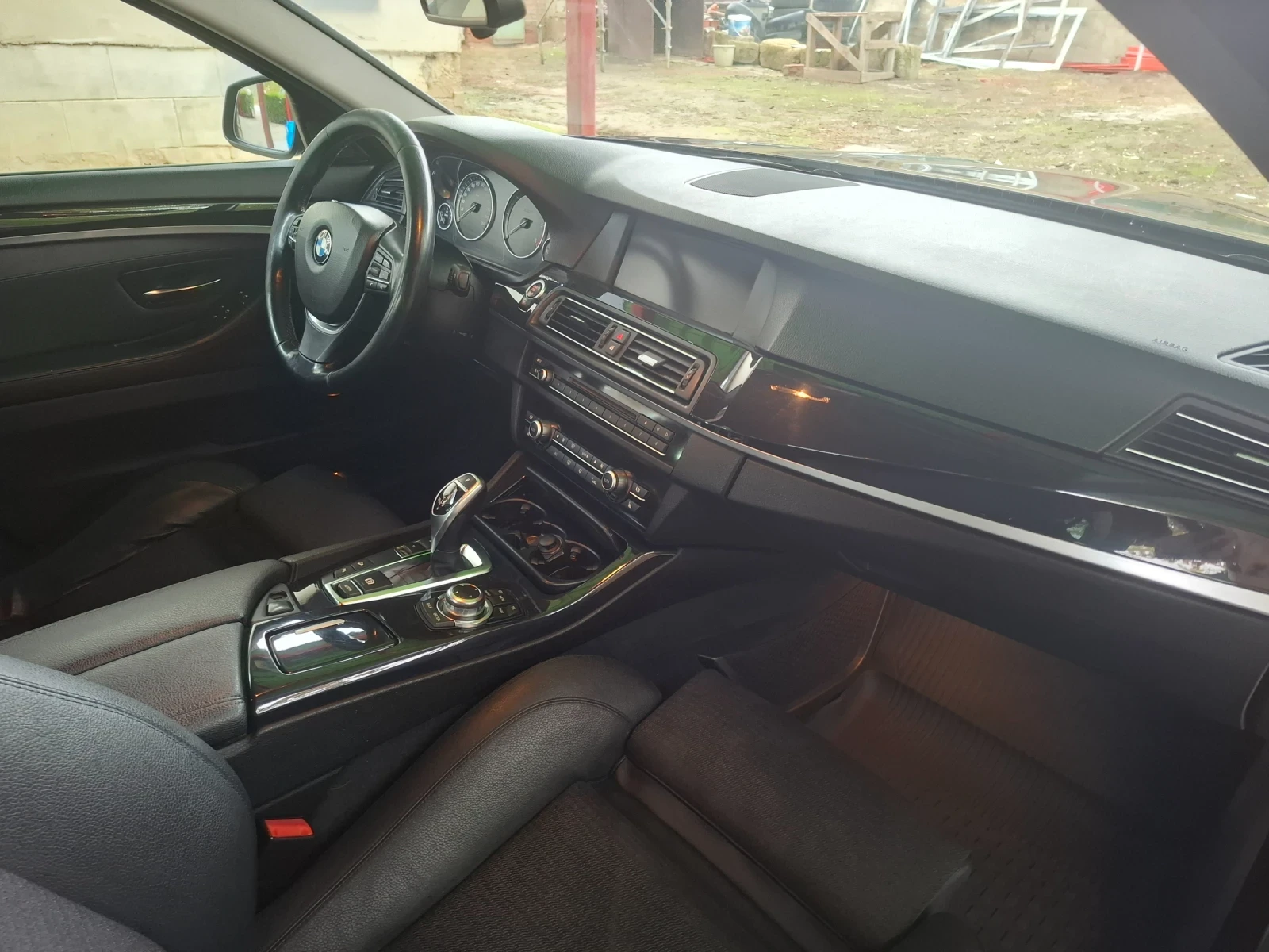 BMW 525, снимка 15 - Автомобили и джипове - 56657660