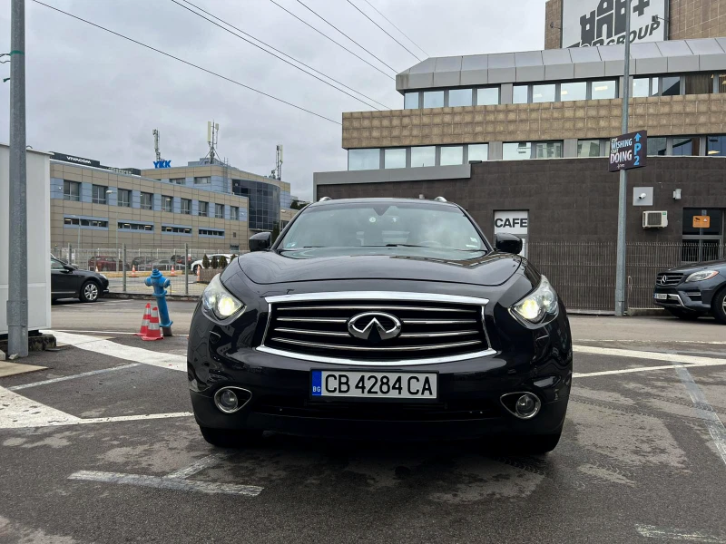 Infiniti QX70 S, снимка 3 - Автомобили и джипове - 49234939