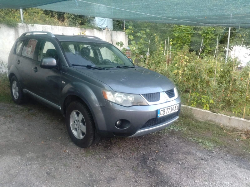 Mitsubishi Outlander, снимка 2 - Автомобили и джипове - 52621040