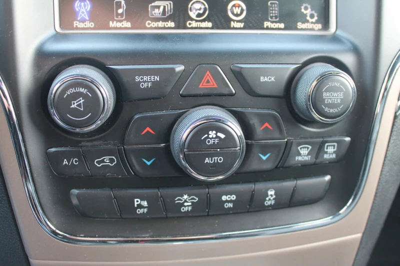 Jeep Grand cherokee Summit 4WD, снимка 13 - Автомобили и джипове - 53230681