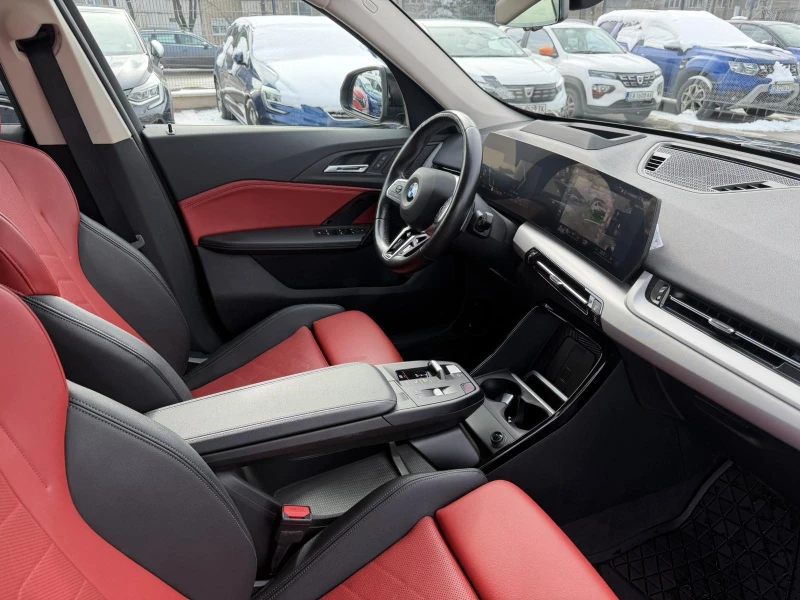 BMW X1 2.0d 150k.c. sDrive M Sport, снимка 11 - Автомобили и джипове - 53354051