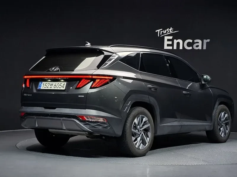 Hyundai Tucson 1.6 4WD HYBRID, снимка 3 - Автомобили и джипове - 56698528