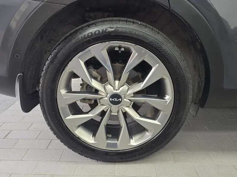 Kia Sorento 2.5T 2WD, снимка 5 - Автомобили и джипове - 56730353