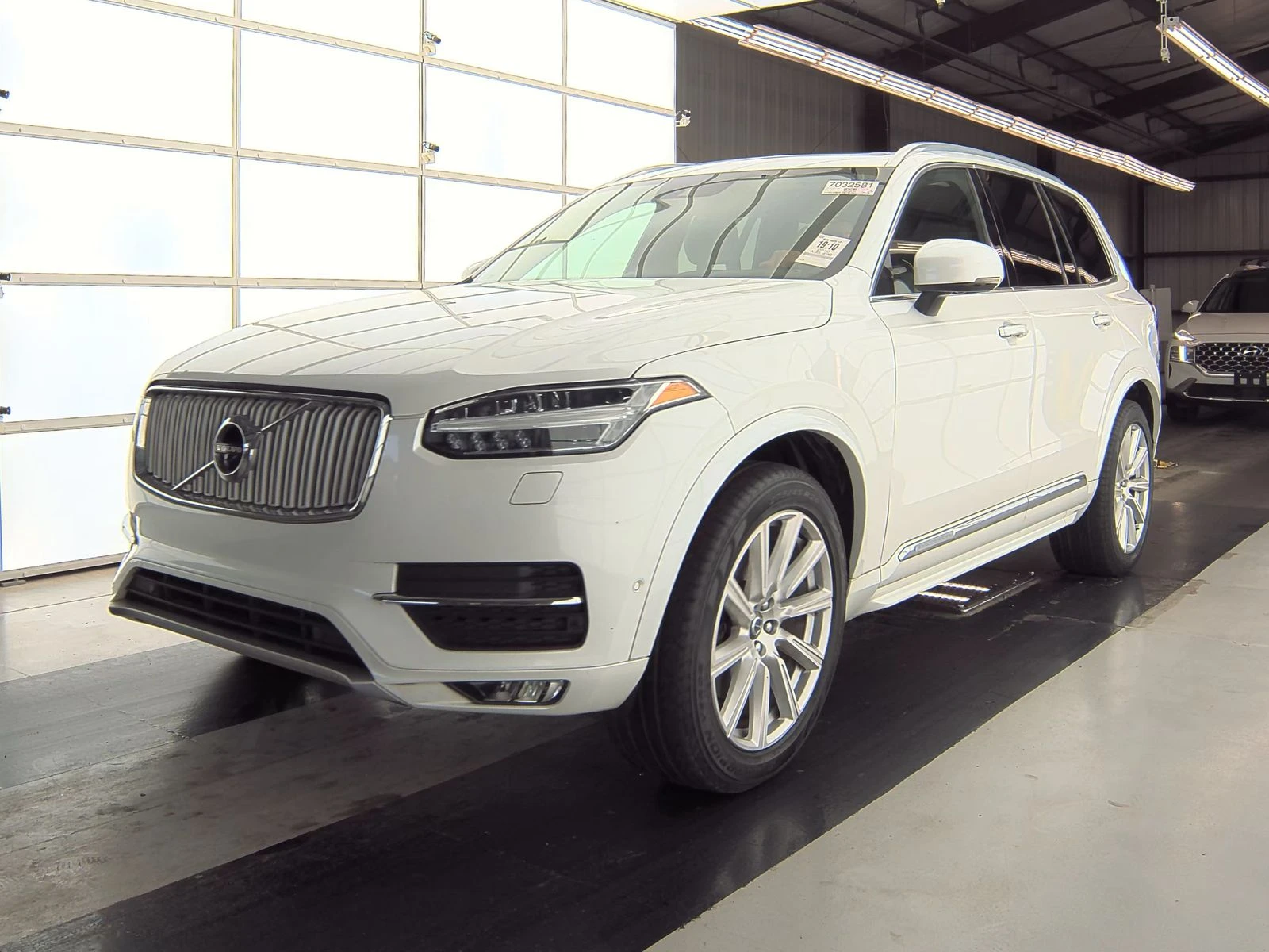 Volvo Xc90 T6 Inscription* Distronic* Bowers&Wilkins* Хедъп*  - изображение 6