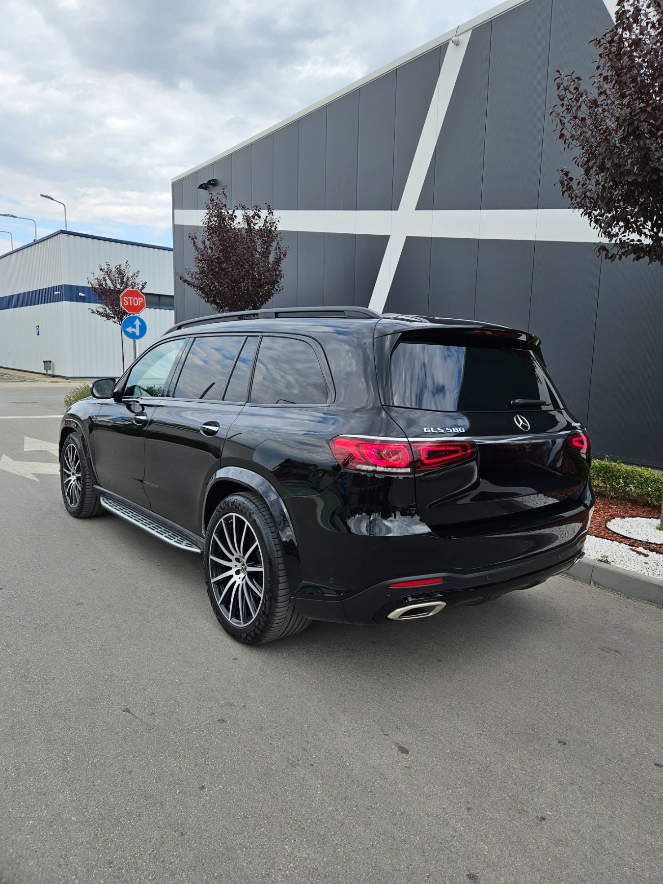 Mercedes-Benz GLS580 FULL! В ГАРАНЦИЯ!  - изображение 3