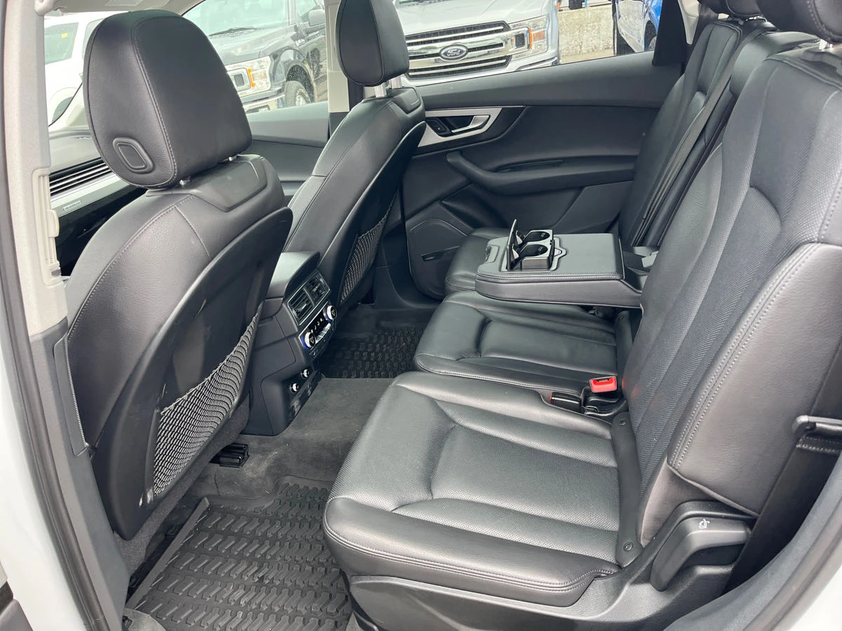 Audi Q7 Progressiv* CARFAX*  - изображение 9