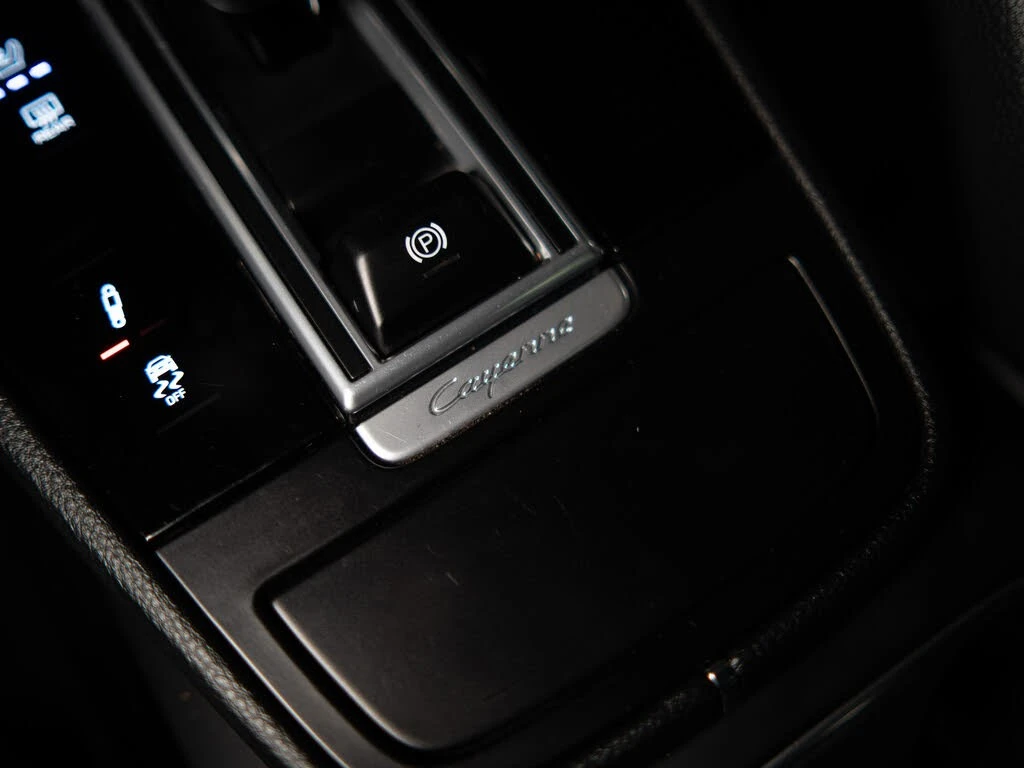 Porsche Cayenne * АвтоКредит * (ЦЕНА ДО БГ), снимка 14 - Автомобили и джипове - 53976535