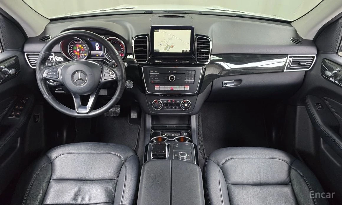 Mercedes-Benz GLE 250, снимка 7 - Автомобили и джипове - 54036813