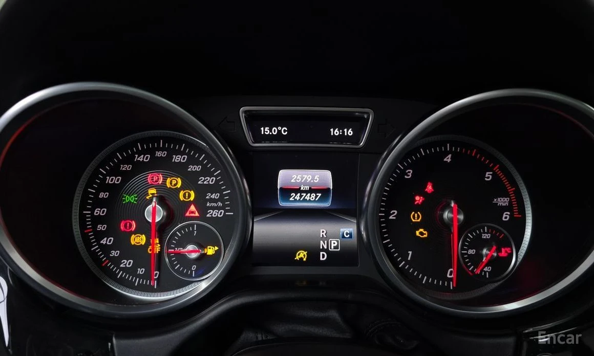 Mercedes-Benz GLE 250, снимка 8 - Автомобили и джипове - 54036813