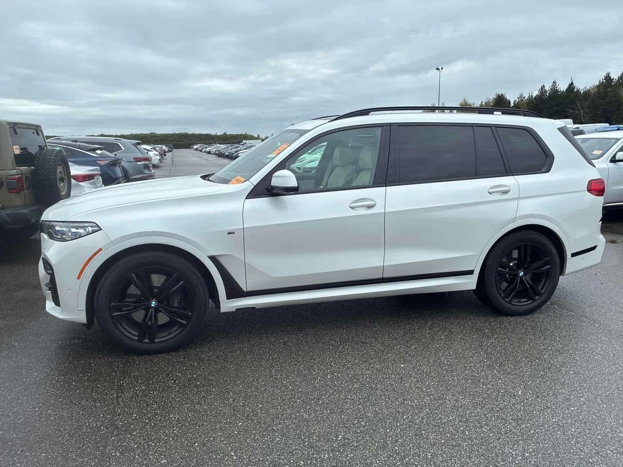 BMW X7 * M50i * CARFAX * ���� �� �� | Mobile.bg � ����������� 2