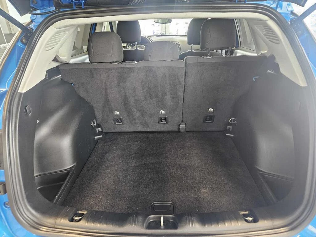 Jeep Compass Sport 4WD, снимка 7 - Автомобили и джипове - 54272542