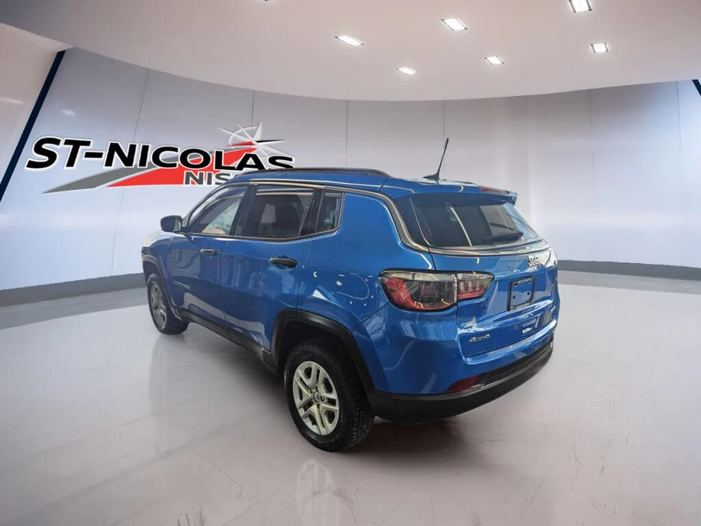 Jeep Compass Sport 4WD, снимка 5 - Автомобили и джипове - 54272542