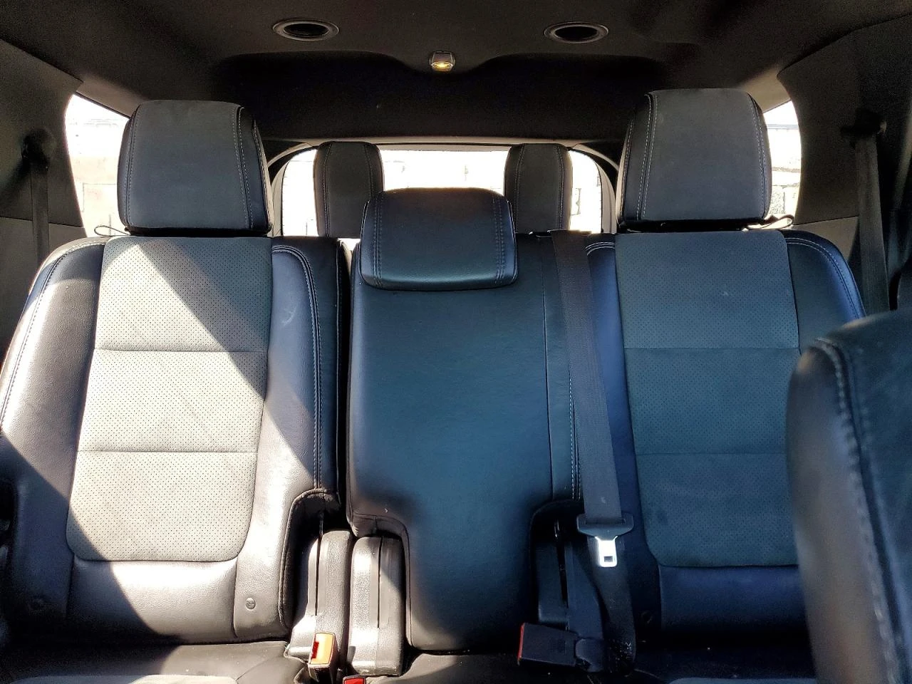 Ford Explorer 3.5l Xlt, снимка 10 - Автомобили и джипове - 54364404