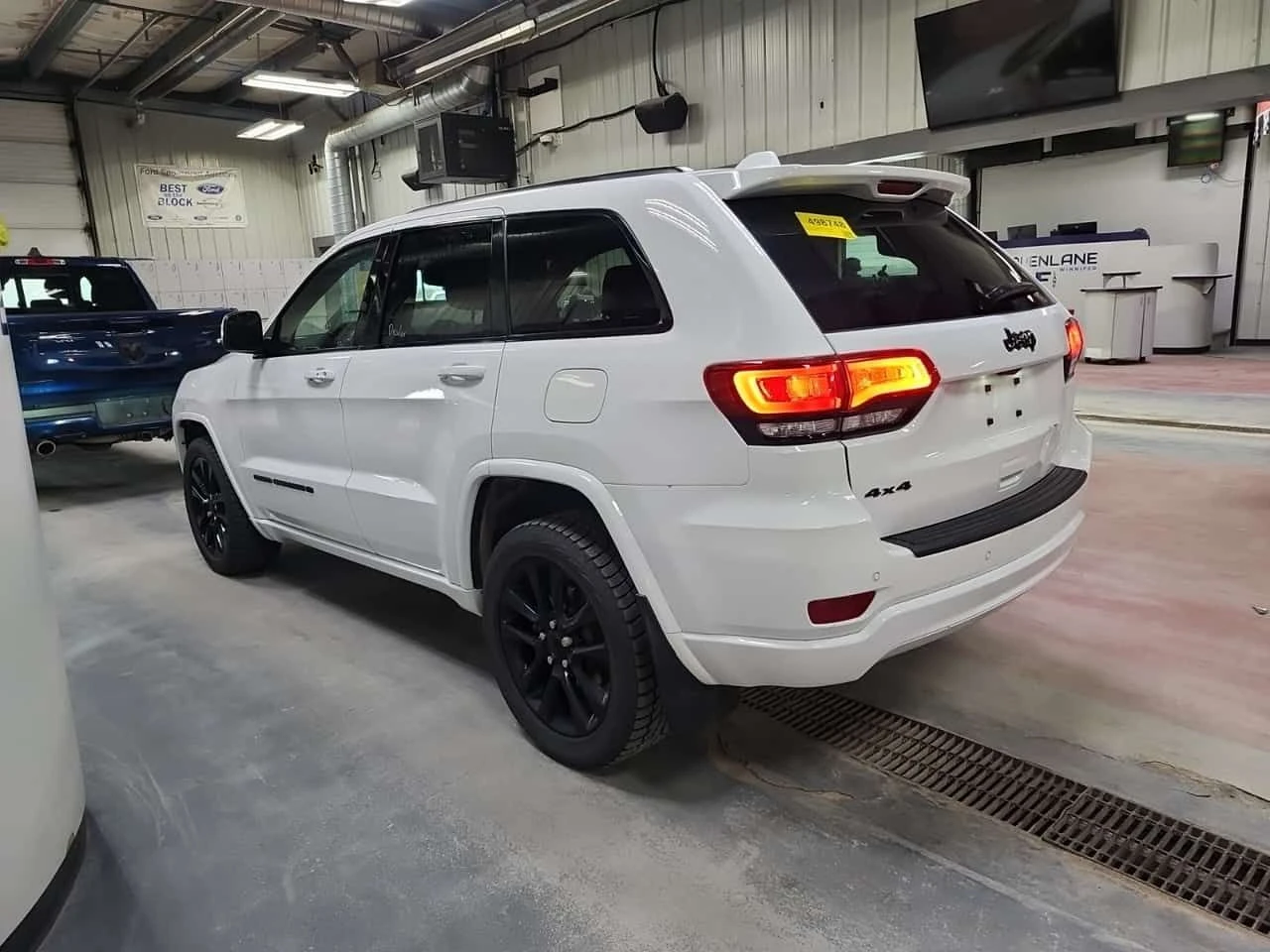 Jeep Grand cherokee | ALTITUDE | ALCANTARA | PANORAMA  | Mobile.bg � ����������� 4
