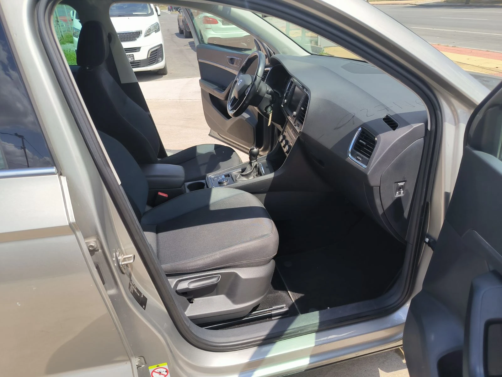 Seat Ateca Ecomotive, снимка 17 - Автомобили и джипове - 55102194