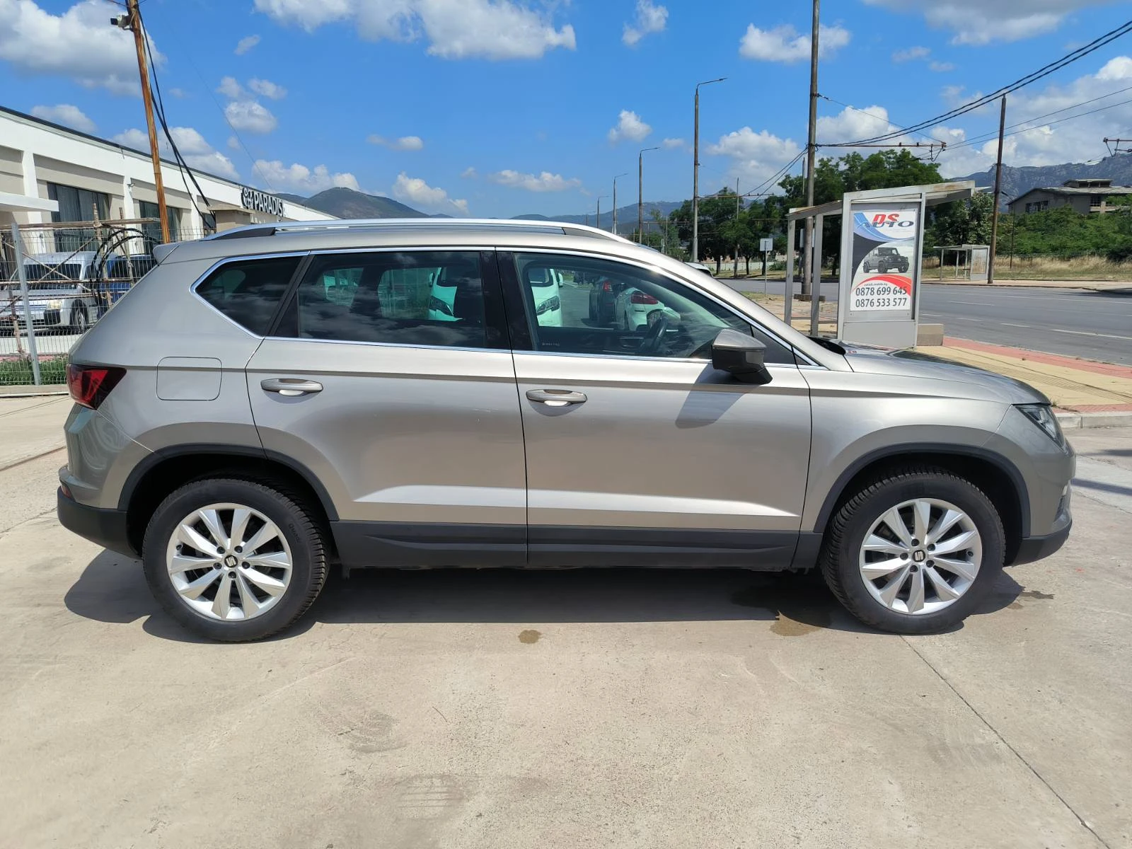 Seat Ateca Ecomotive, снимка 4 - Автомобили и джипове - 55102194