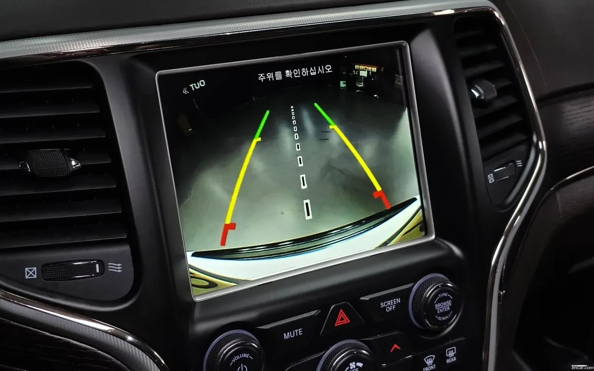 Jeep Grand cherokee SUMMIT| DISTRONIC| ОБДУХ| HARMAN| ПАНО, снимка 11 - Автомобили и джипове - 55204154