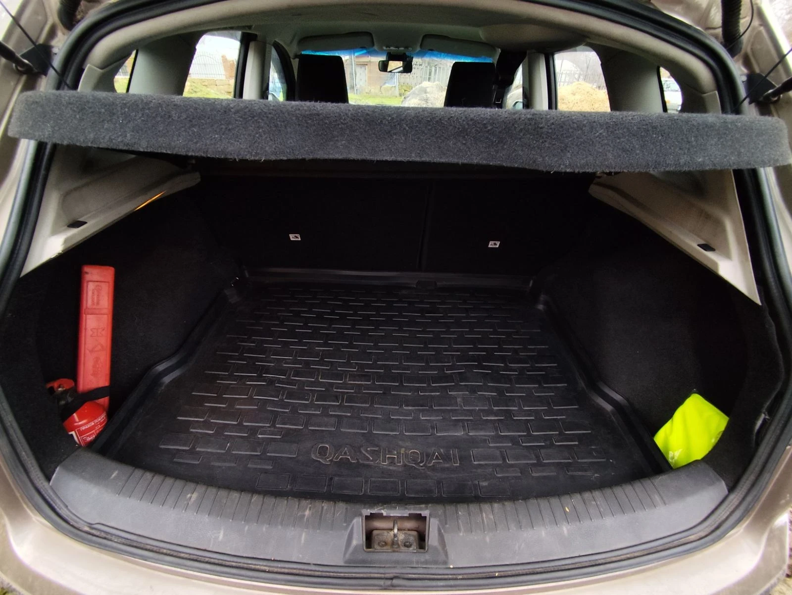 Nissan Qashqai 1, 6 dci, снимка 4 - Автомобили и джипове - 55304461