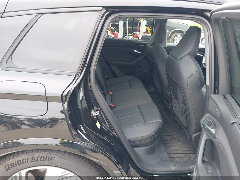 Audi Q6 E-Tron Prestige Quattro, снимка 8 - Автомобили и джипове - 55533926