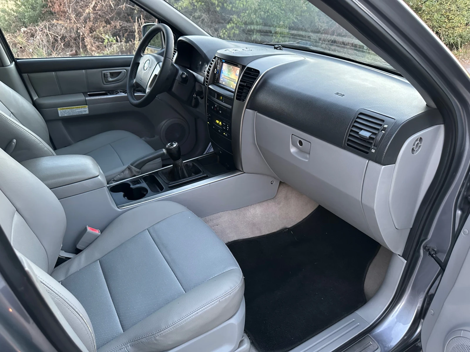 Kia Sorento 2.5CRDI~4�4 | Mobile.bg � ����������� 9