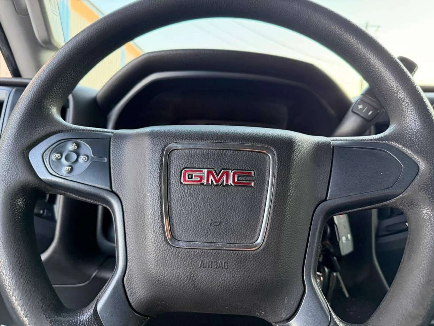 Gmc Sierra, снимка 14 - Автомобили и джипове - 56020172