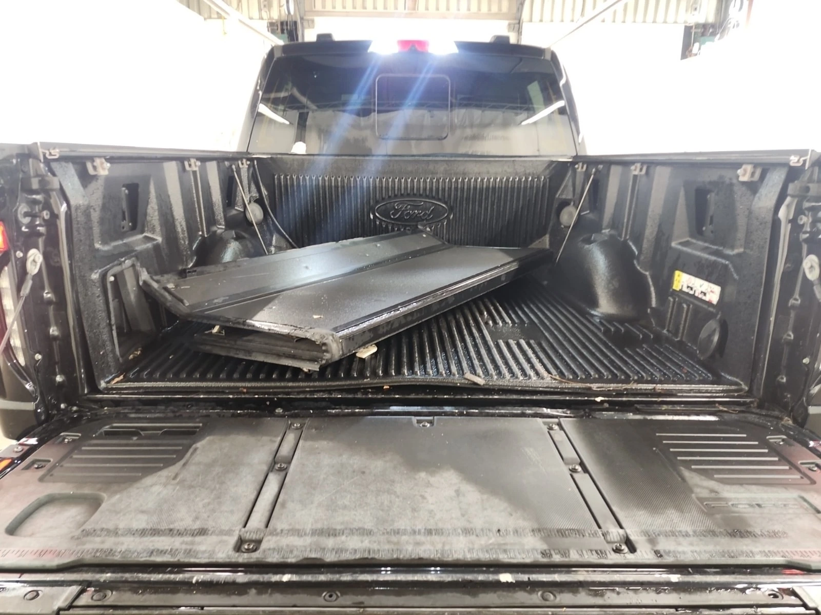 Ford F150 * LARIAT CREW CAB SHORT BED * CARFAX * ОПЦИЯ ЗА ФИ, снимка 14 - Автомобили и джипове - 56070527