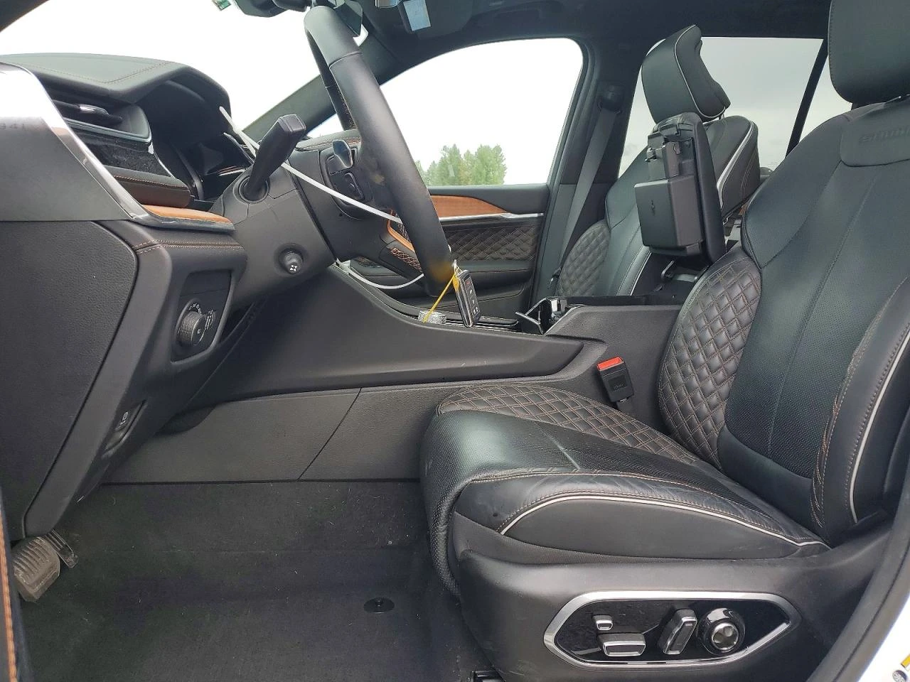 Jeep Grand cherokee SUMMIT | 3.6 | MCINTOSH | ACC | PANO | OБДУХВАНЕ, снимка 7 - Автомобили и джипове - 56097150