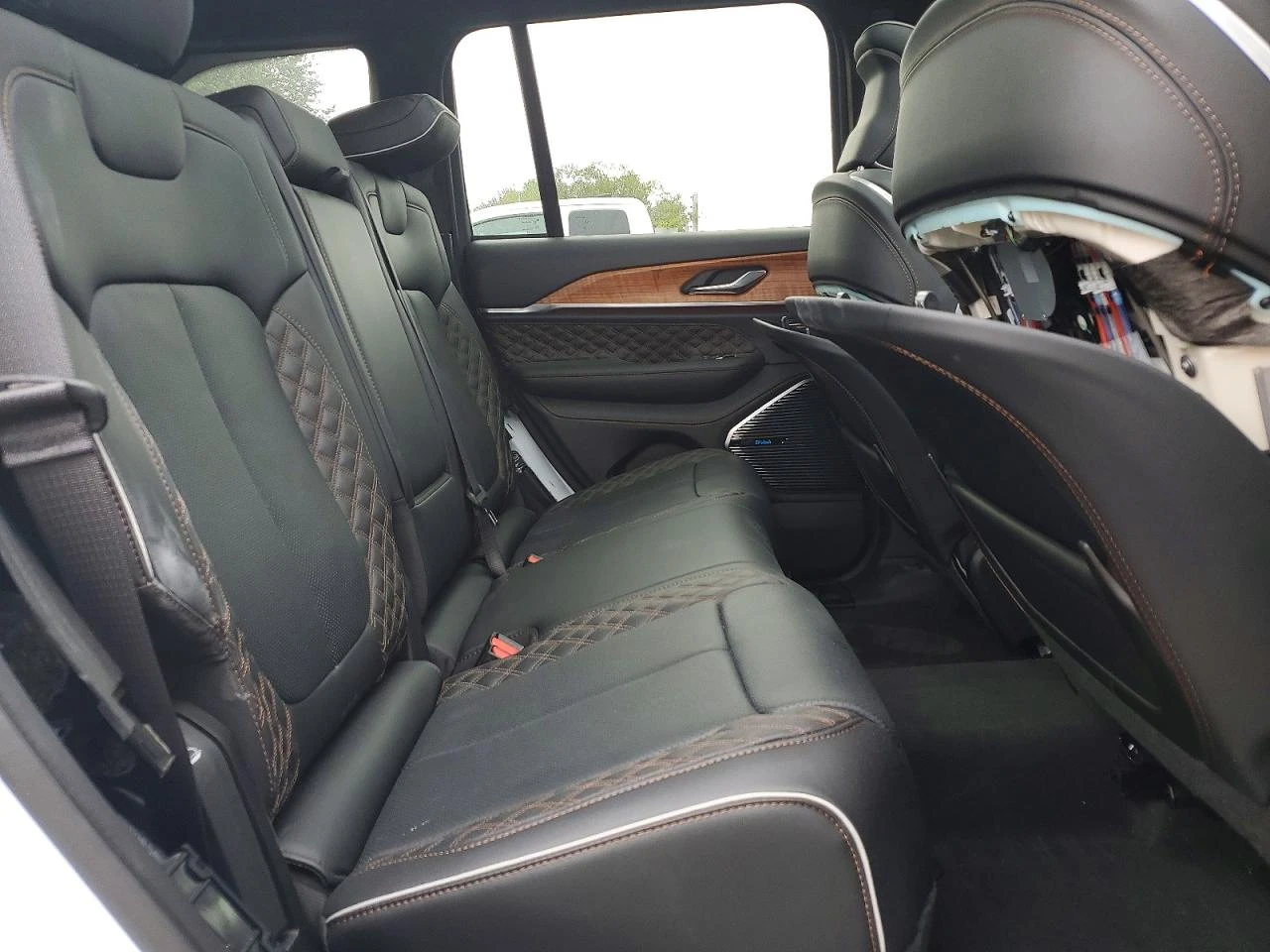 Jeep Grand cherokee SUMMIT | 3.6 | MCINTOSH | ACC | PANO | OБДУХВАНЕ, снимка 11 - Автомобили и джипове - 56097150