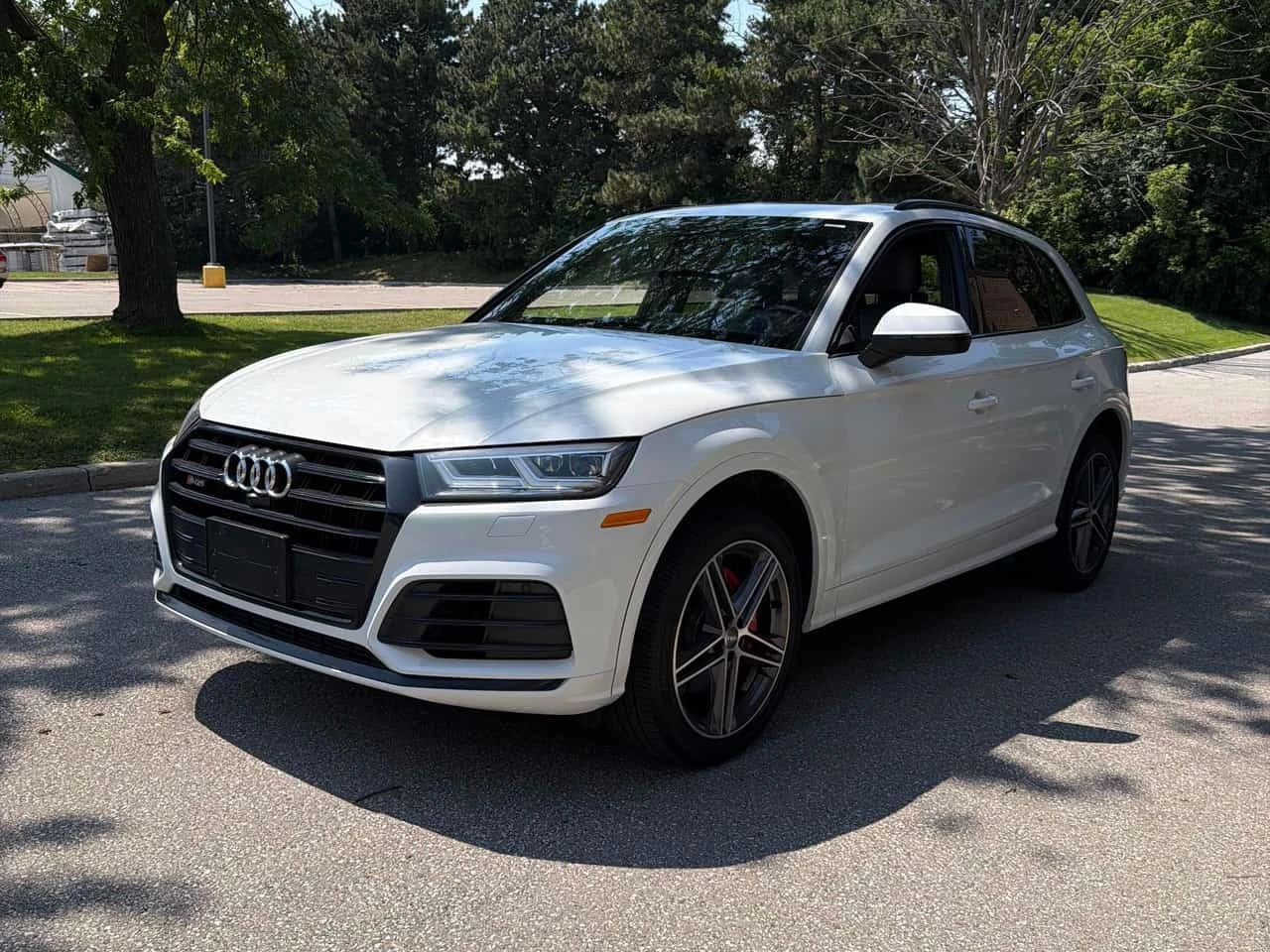 Audi SQ5 TECHNIK * MATRIX* DIGITAL* 360* DIAMOND SEATS*  